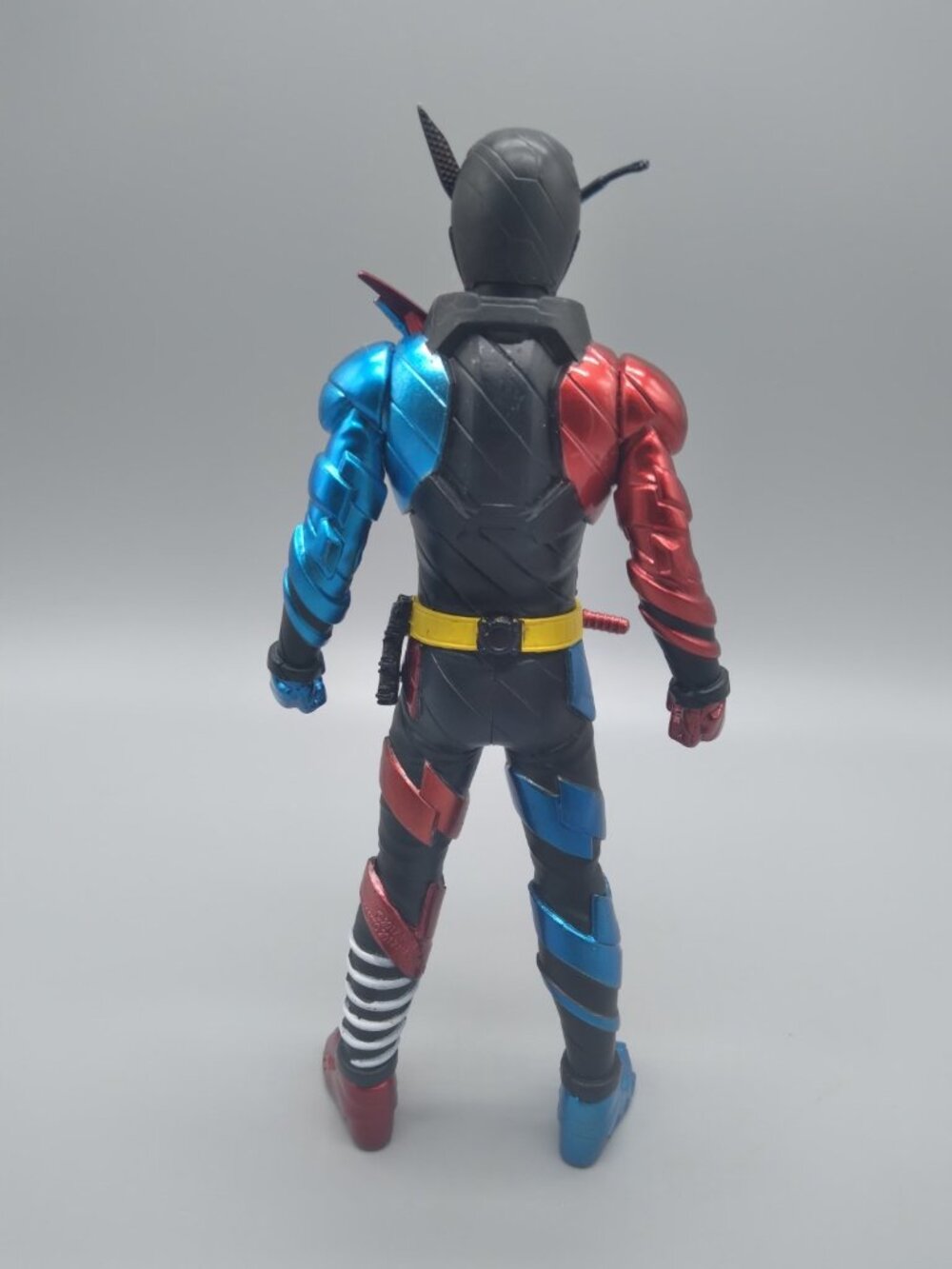 Kamen Rider - Rabbit Tank Form Figure - Picture 2 of 3